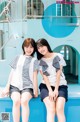 宮田愛萌 & 森本茉莉, Young Jump 2021 No.47 (ヤングジャンプ 2021年47号) P3 No.c011eb Image No. 9